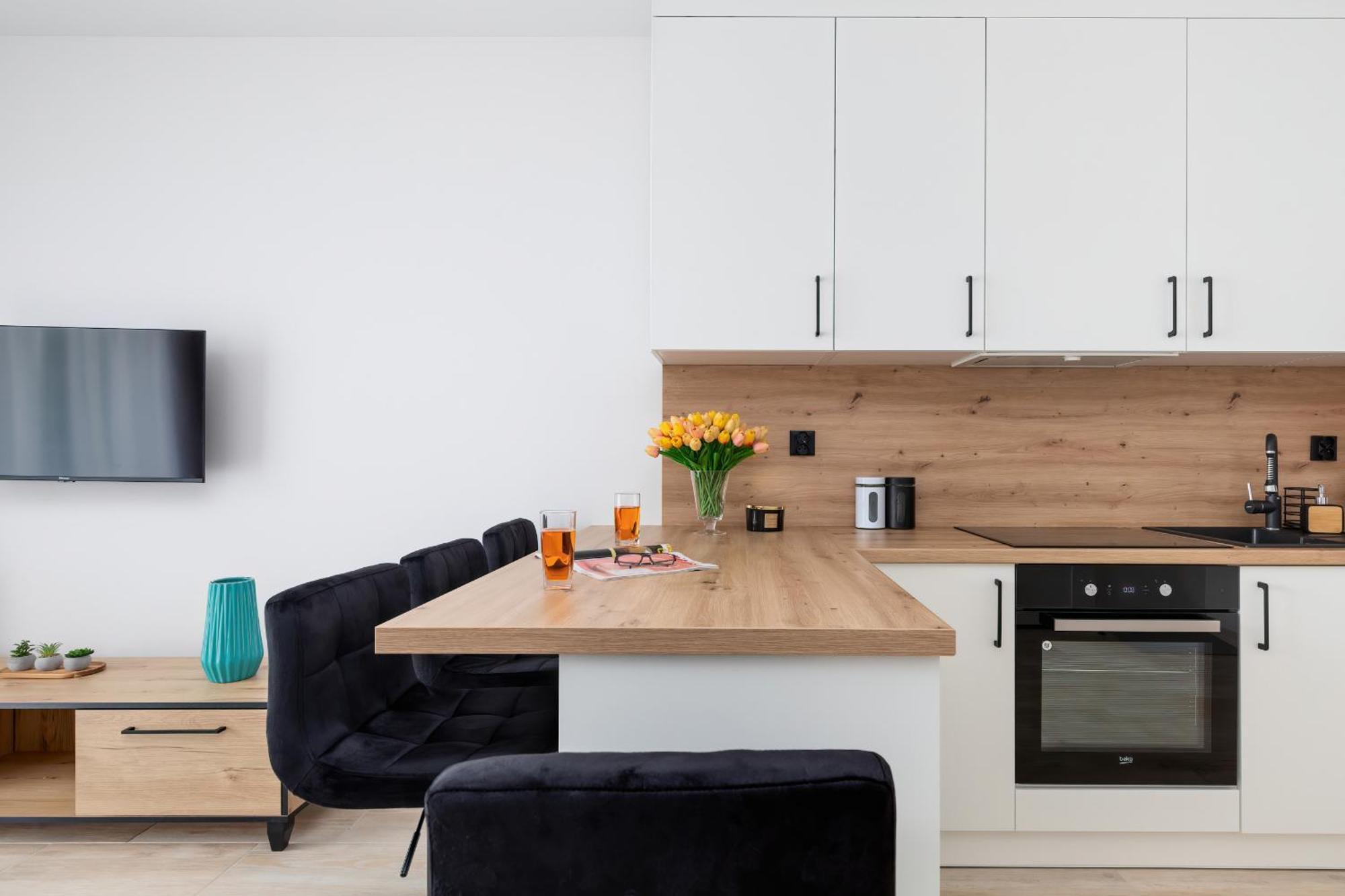 Sunny Apartments With Parking & Balcony Luzycka By Noclegi Renters Swinoujscie Kültér fotó
