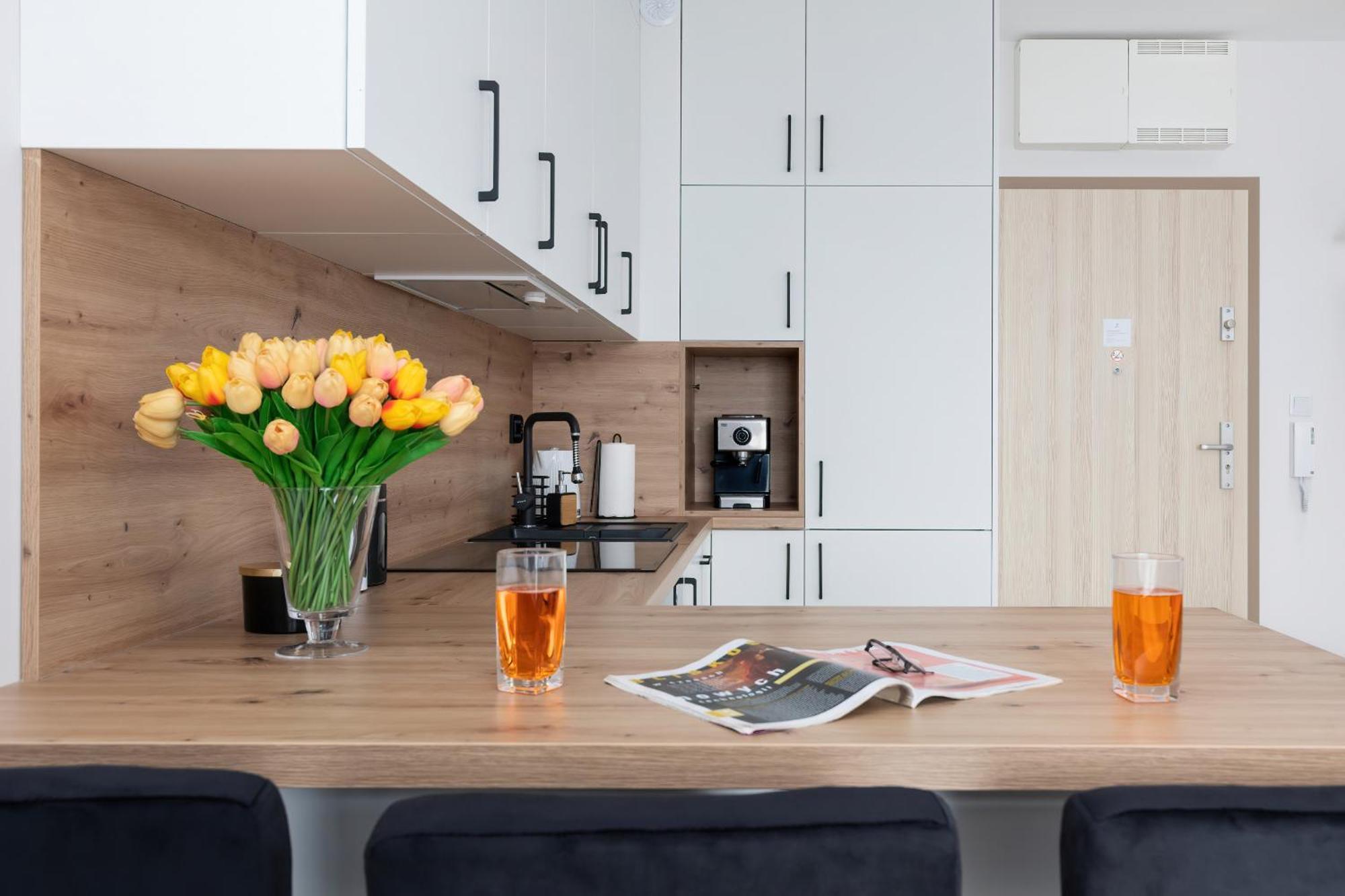 Sunny Apartments With Parking & Balcony Luzycka By Noclegi Renters Swinoujscie Kültér fotó